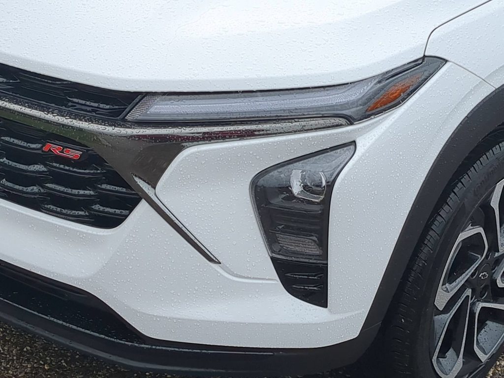 Thumbnail: 2025 Chevrolet Trax - 23