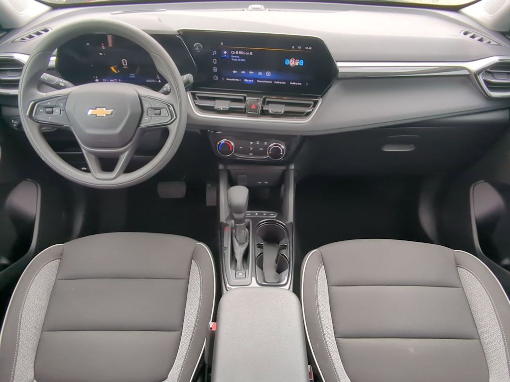 Thumbnail: 2025 Chevrolet TrailBlazer - 9