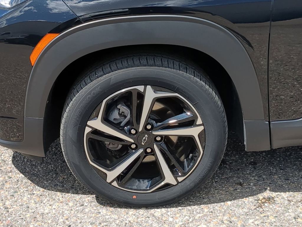 Thumbnail: 2022 Chevrolet TrailBlazer - 8
