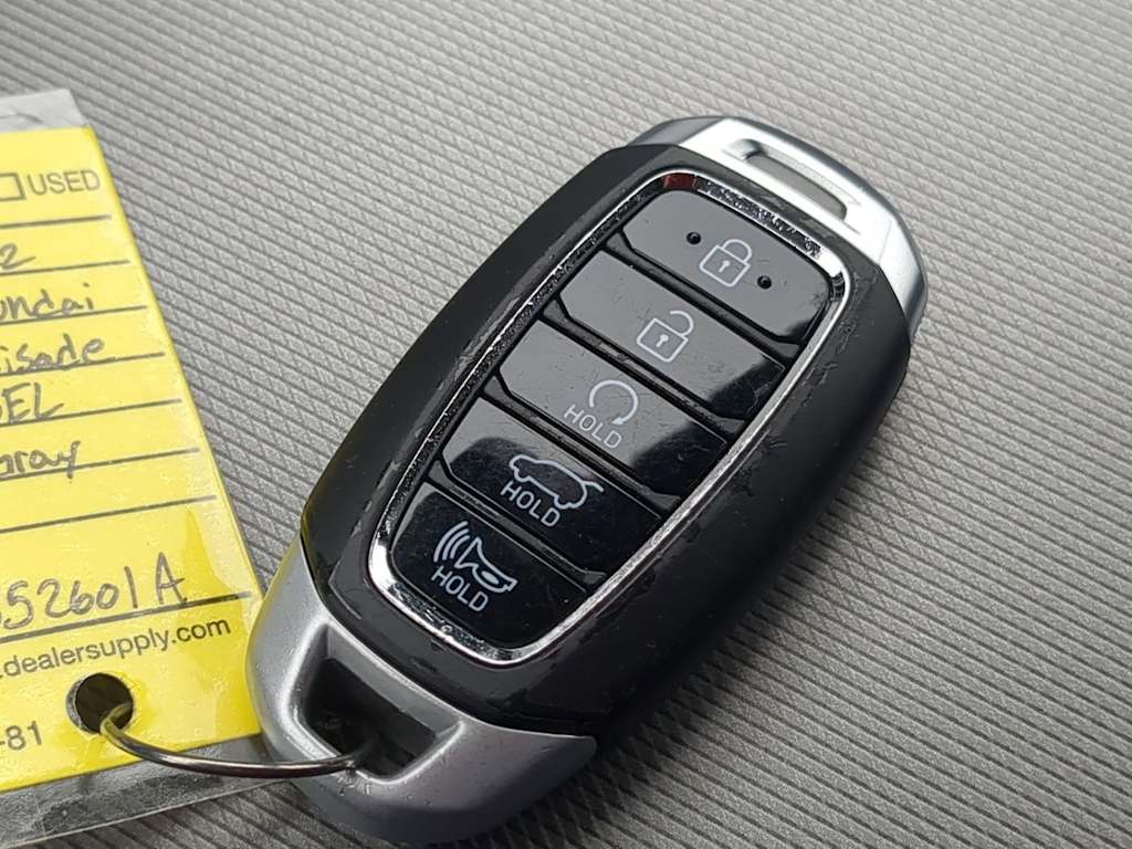 Thumbnail: 2022 Hyundai Palisade - 17