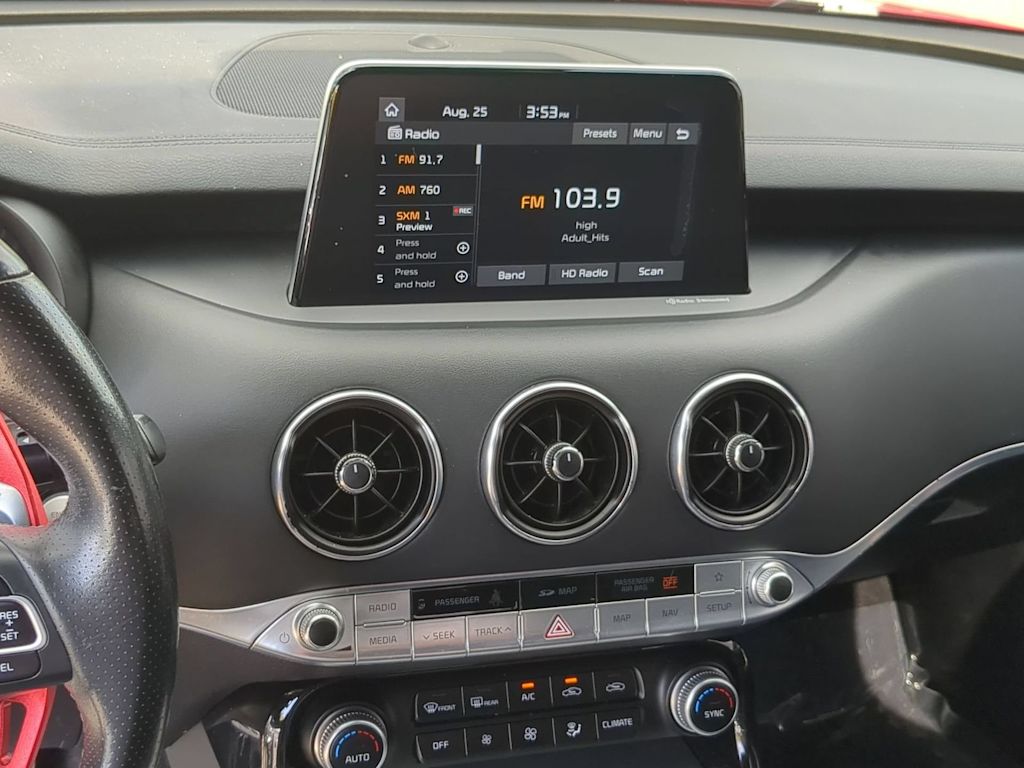 Thumbnail: 2018 Kia Stinger - 15