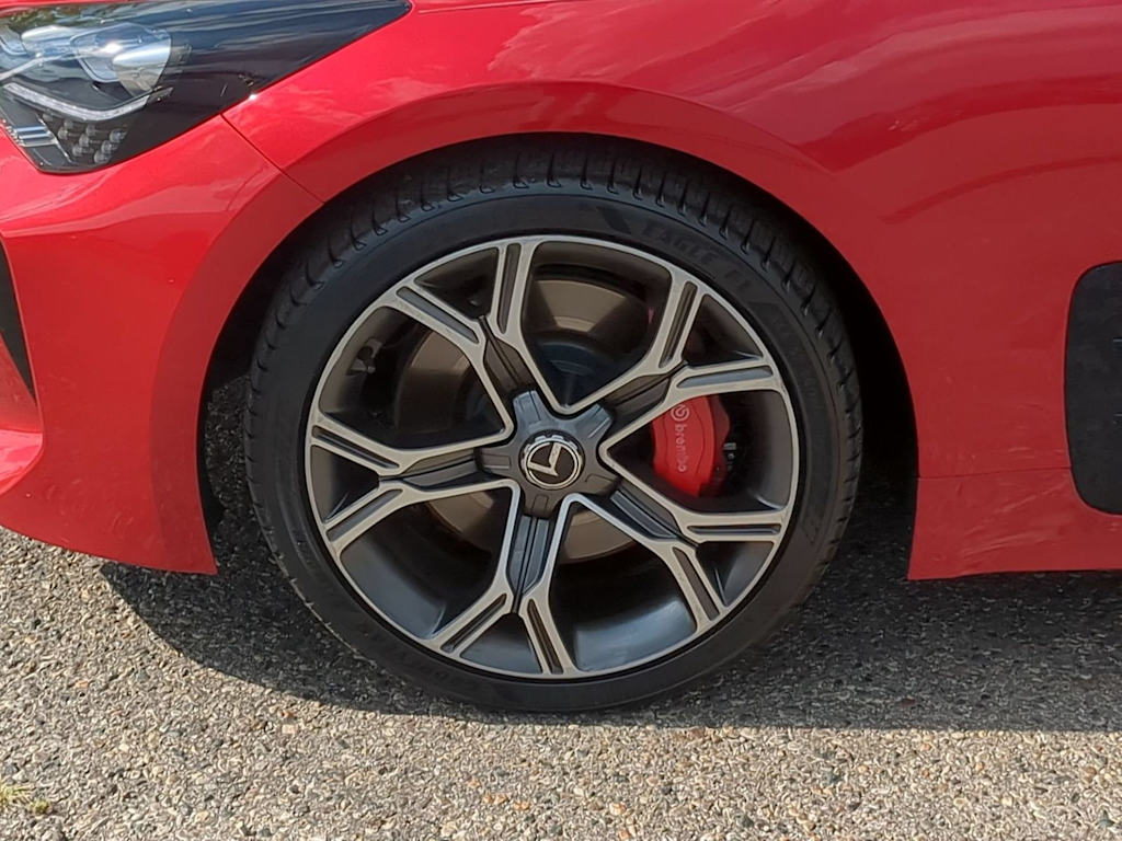Thumbnail: 2018 Kia Stinger - 8