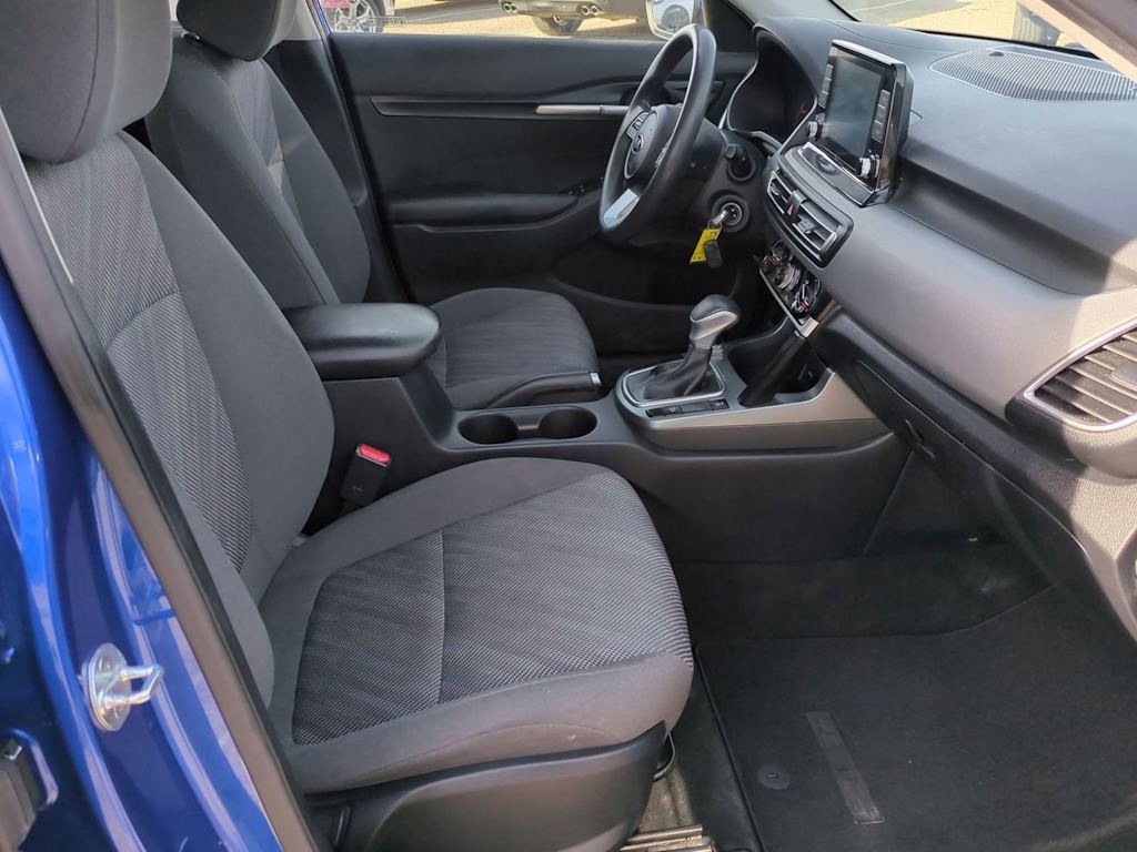 2021 Kia Seltos LX 11