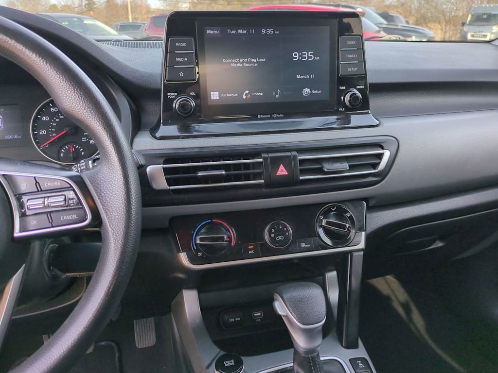 2021 Kia Seltos LX 15