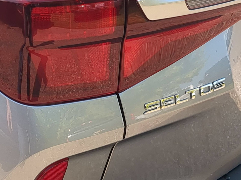 Thumbnail: 2021 Kia Seltos - 22