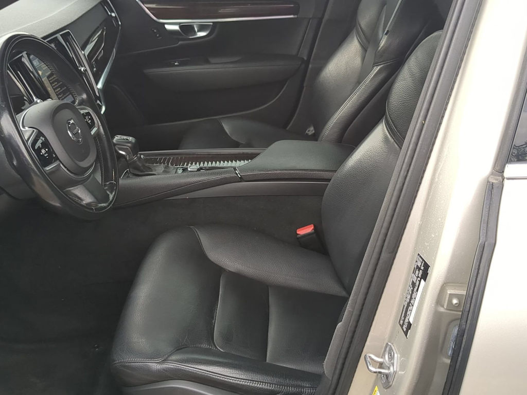 Thumbnail: 2018 Volvo S90 - 10