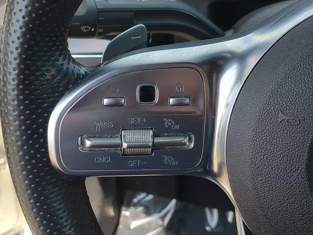Thumbnail: 2021 Mercedes-Benz CLA - 26