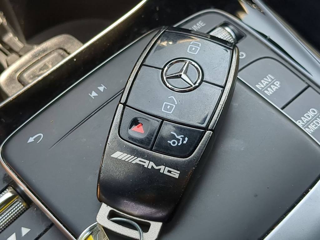 Thumbnail: 2021 Mercedes-Benz CLA - 16