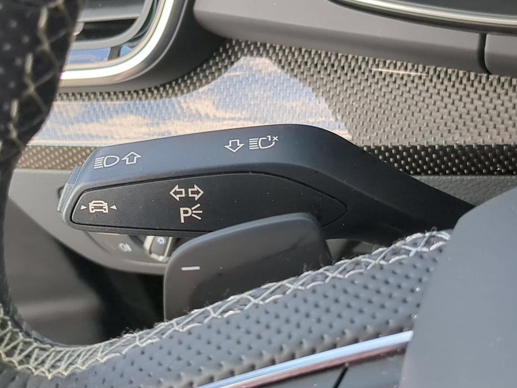 Thumbnail: 2021 Audi SQ5 - 31