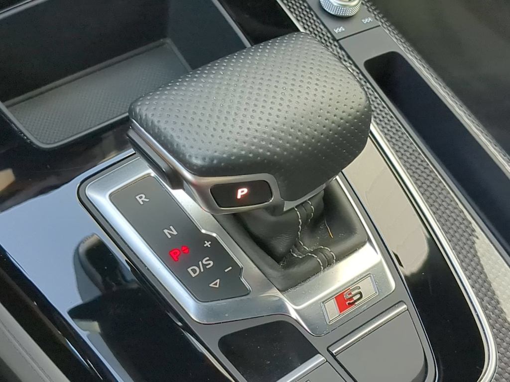 Thumbnail: 2021 Audi SQ5 - 15