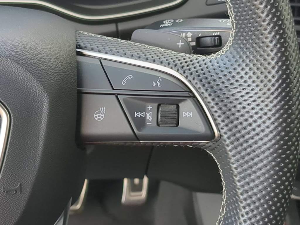 Thumbnail: 2021 Audi SQ5 - 29