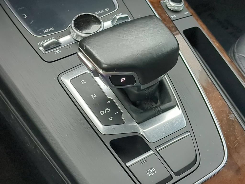 Thumbnail: 2018 Audi Q5 - 15