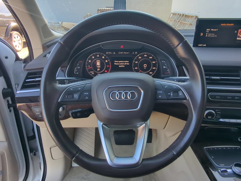 Thumbnail: 2019 Audi Q7 - 13