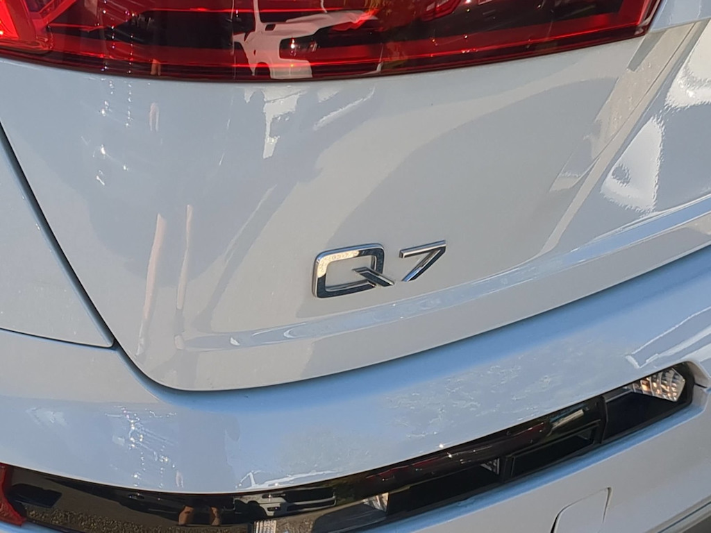 Thumbnail: 2019 Audi Q7 - 24