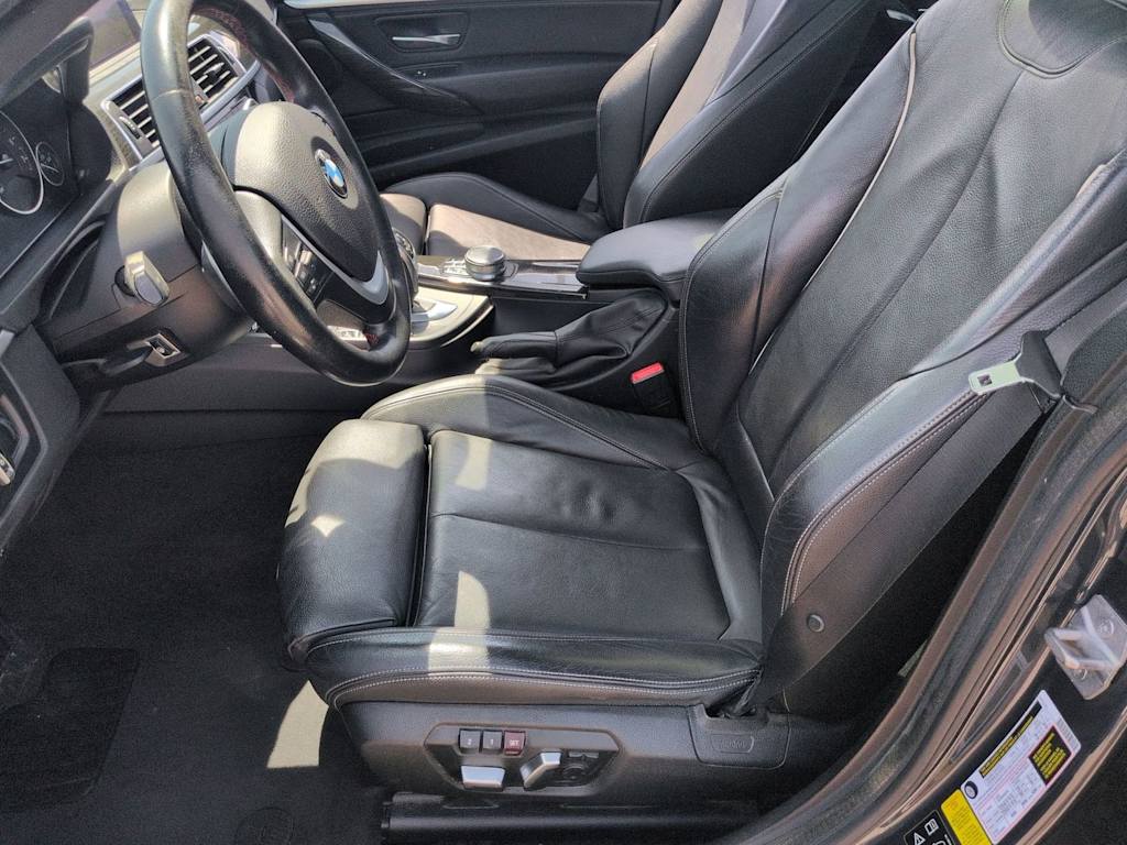 Thumbnail: 2019 BMW 3 Series - 11