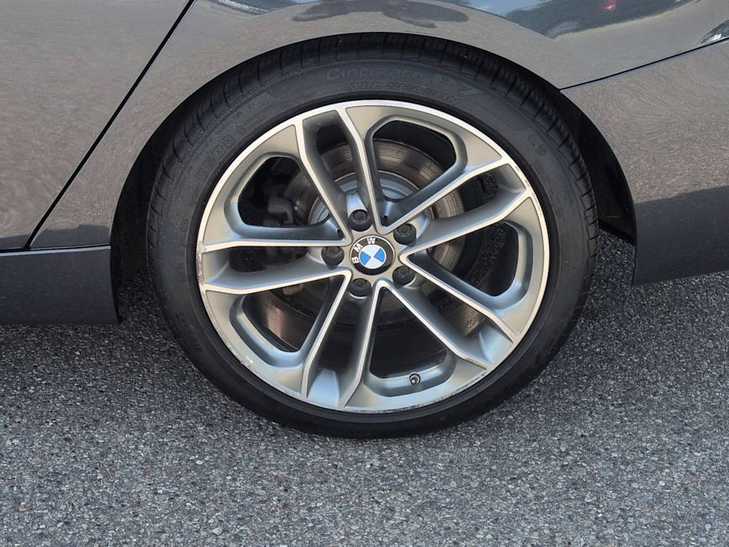 Thumbnail: 2019 BMW 3 Series - 8