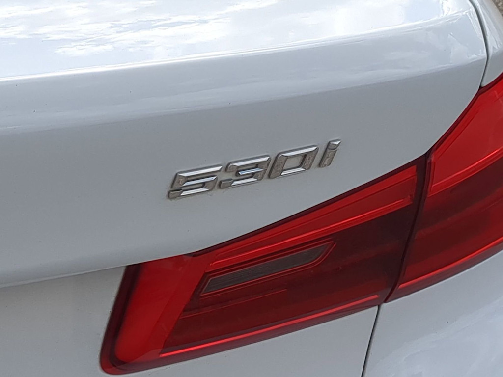 Thumbnail: 2019 BMW 5 Series - 25
