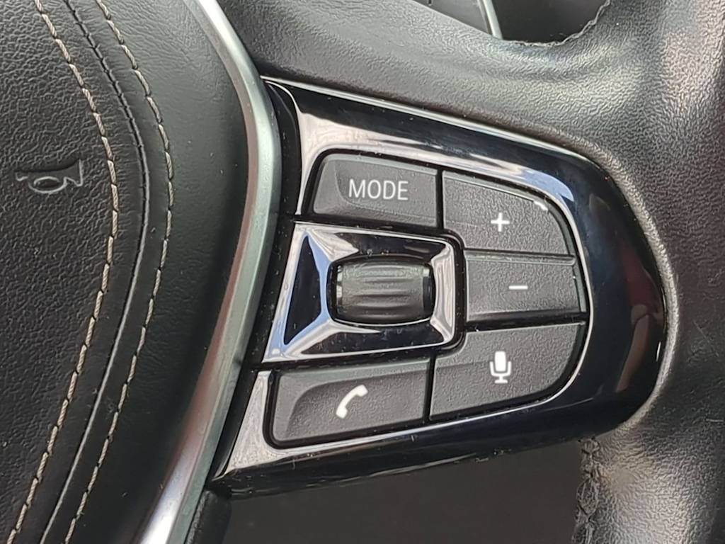 Thumbnail: 2019 BMW 5 Series - 30