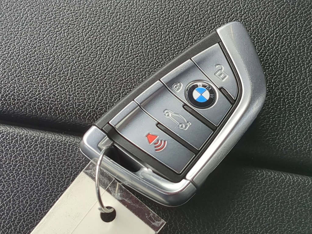 Thumbnail: 2019 BMW 5 Series - 18