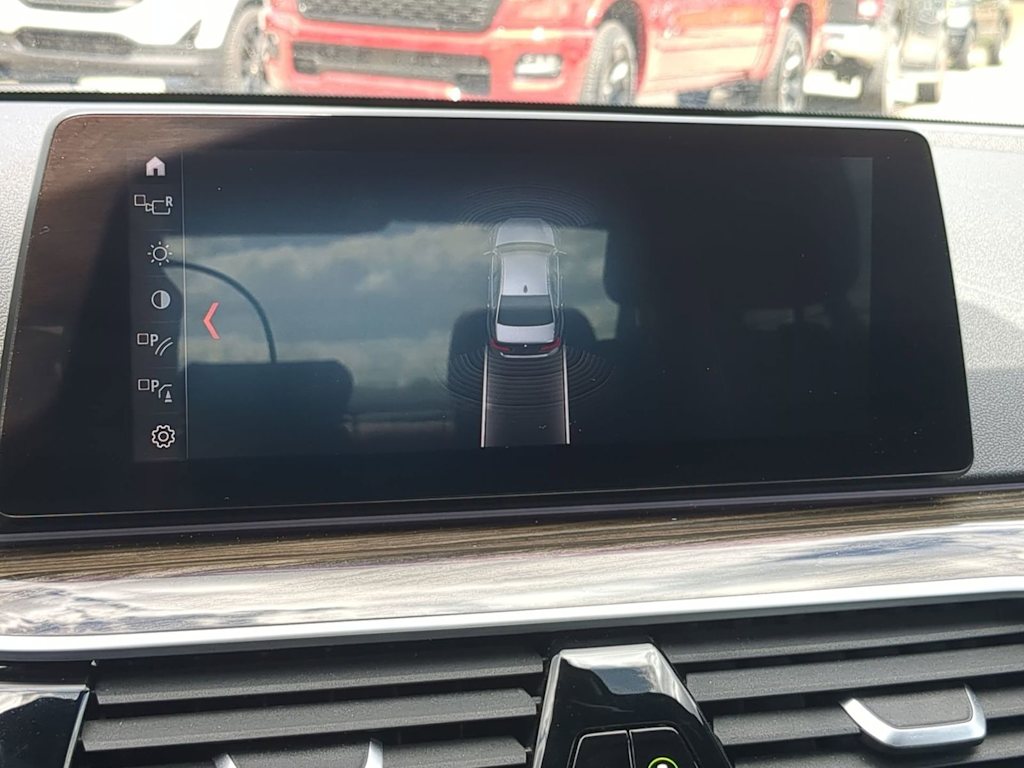 Thumbnail: 2019 BMW 5 Series - 34