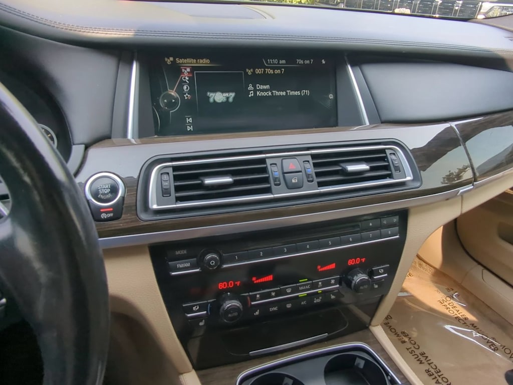 Thumbnail: 2014 BMW 7 Series - 13