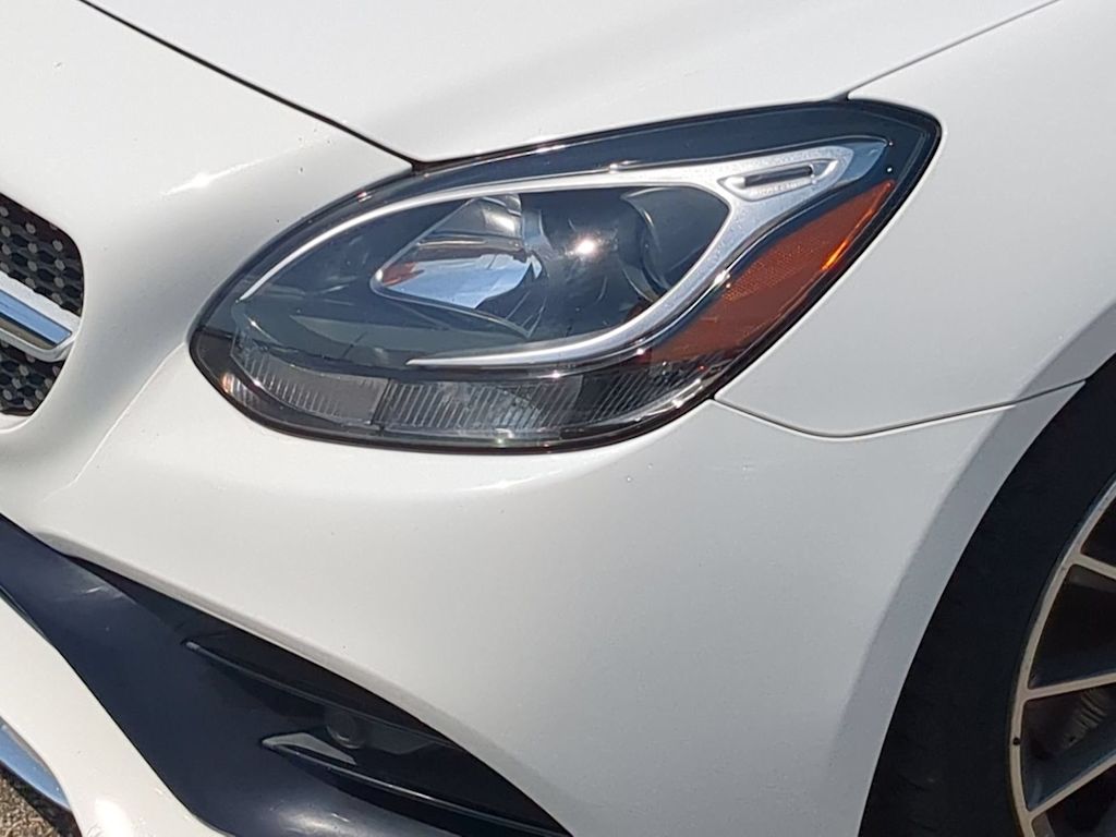 Thumbnail: 2019 Mercedes-Benz SLC - 20