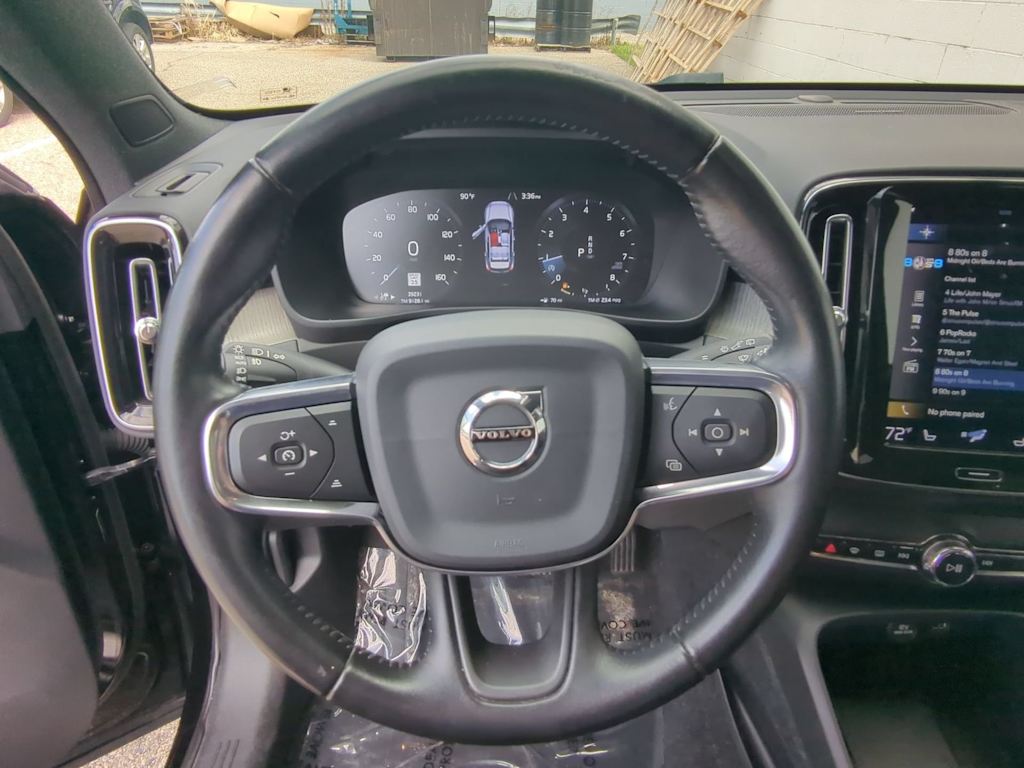 Thumbnail: 2020 Volvo XC40 - 12