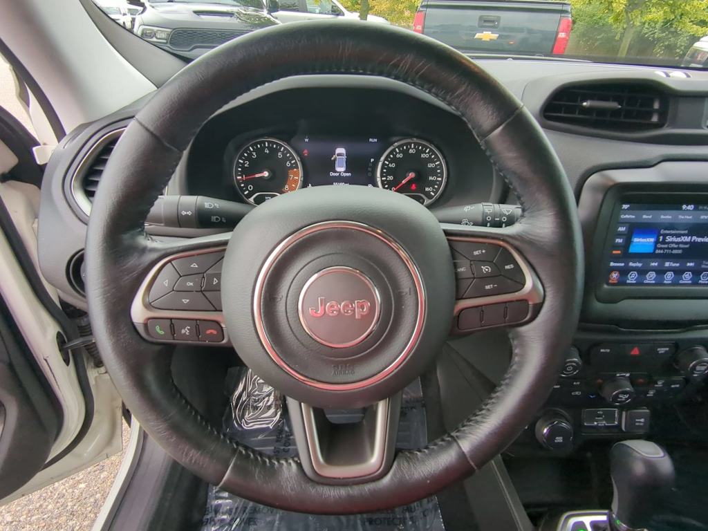 Thumbnail: 2020 Jeep Renegade - 13