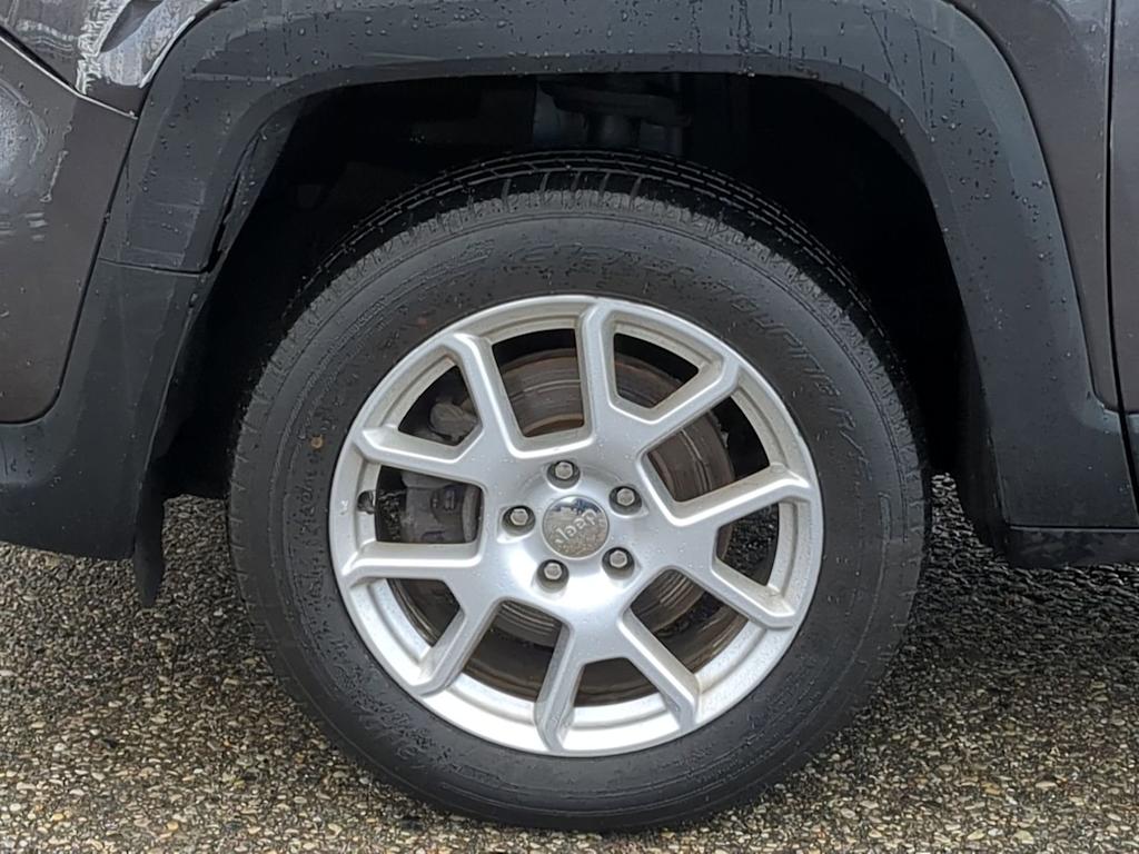 Thumbnail: 2021 Jeep Renegade - 8