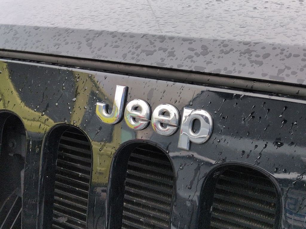 Thumbnail: 2016 Jeep Wrangler - 7