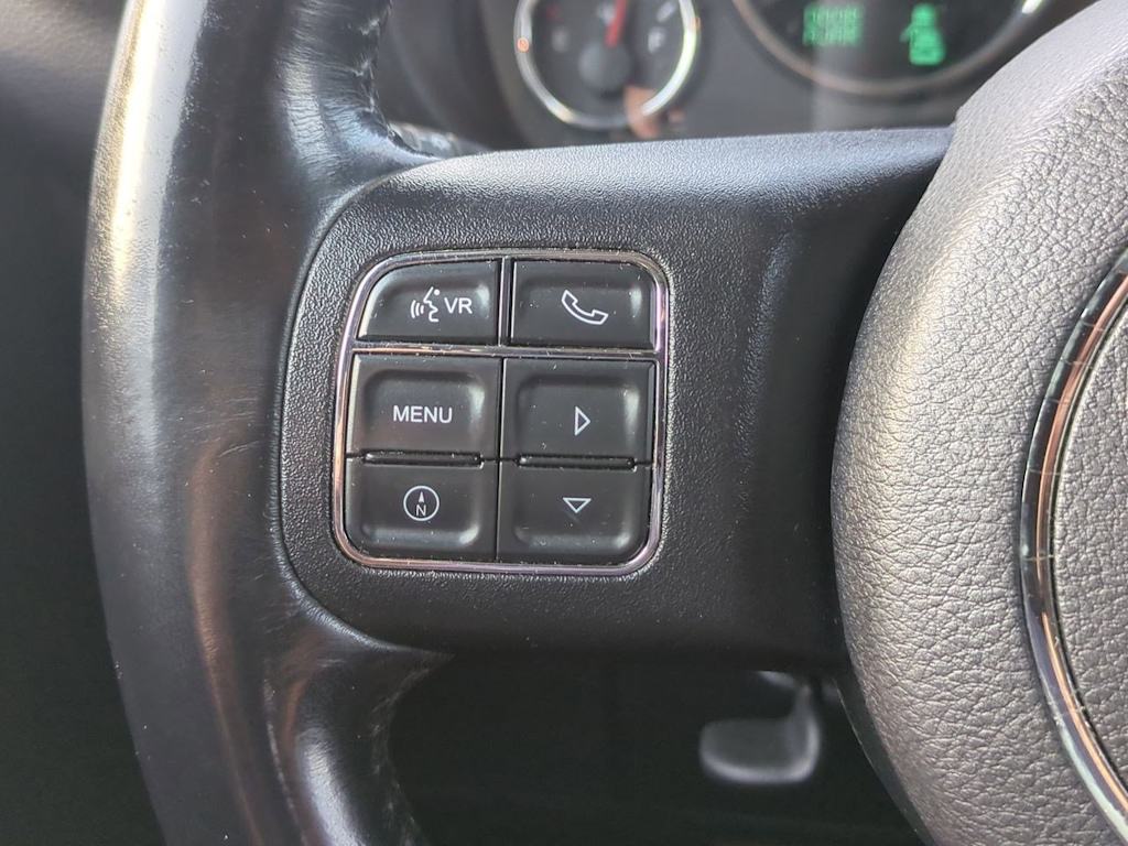 Thumbnail: 2017 Jeep Wrangler - 28