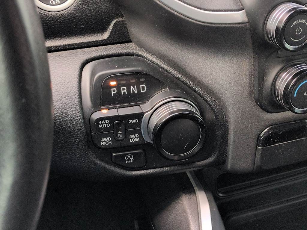Thumbnail: 2020 RAM 1500 - 33