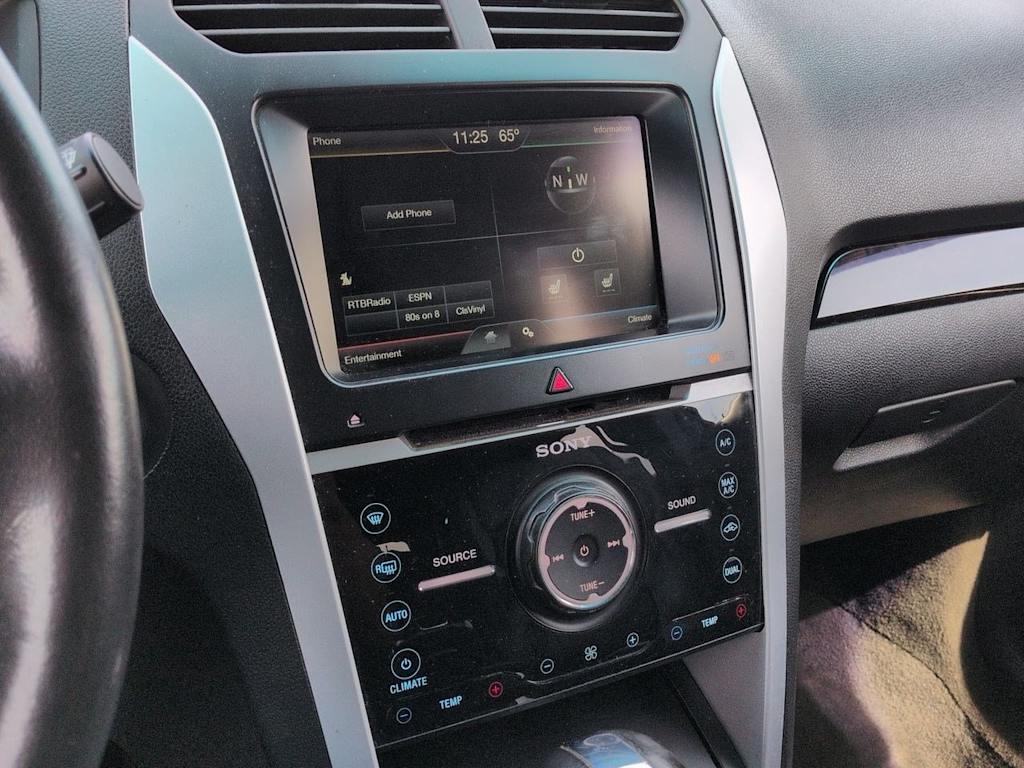 Thumbnail: 2015 Ford Explorer - 15