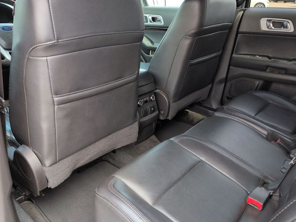 Thumbnail: 2015 Ford Explorer - 13