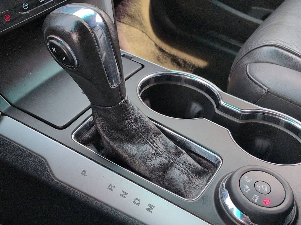 Thumbnail: 2015 Ford Explorer - 34