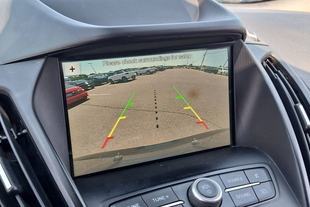 Thumbnail: 2019 Ford Escape - 32