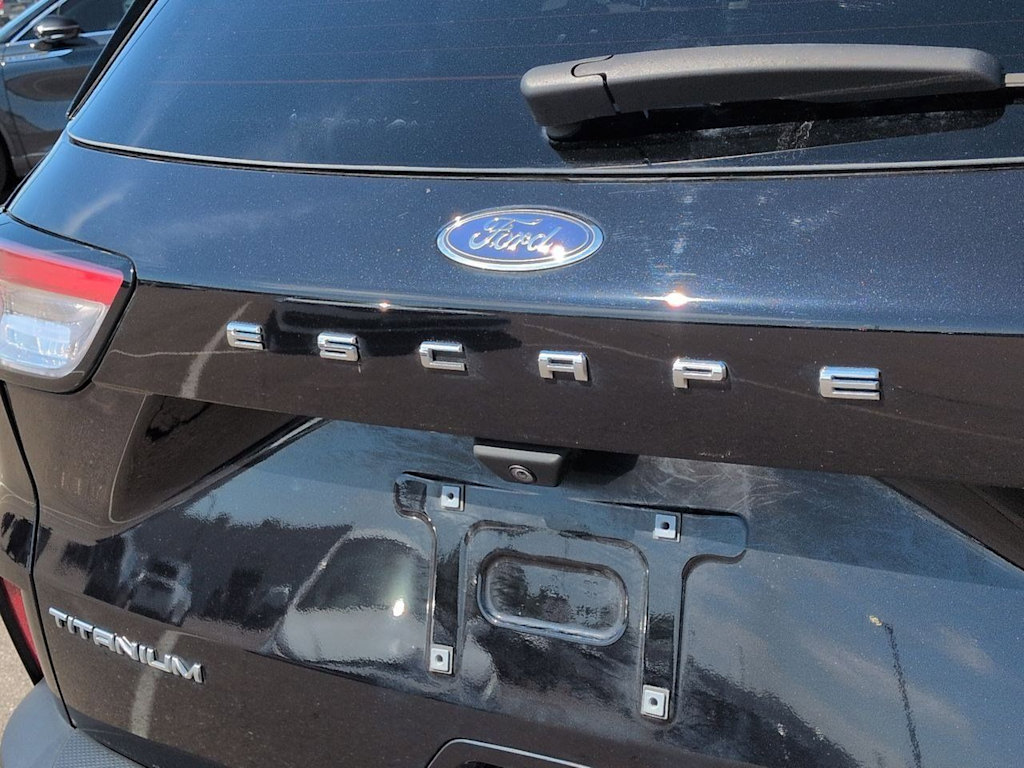 Thumbnail: 2022 Ford Escape - 9