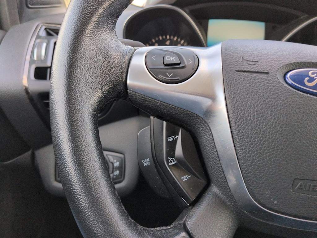 Thumbnail: 2015 Ford Escape - 28
