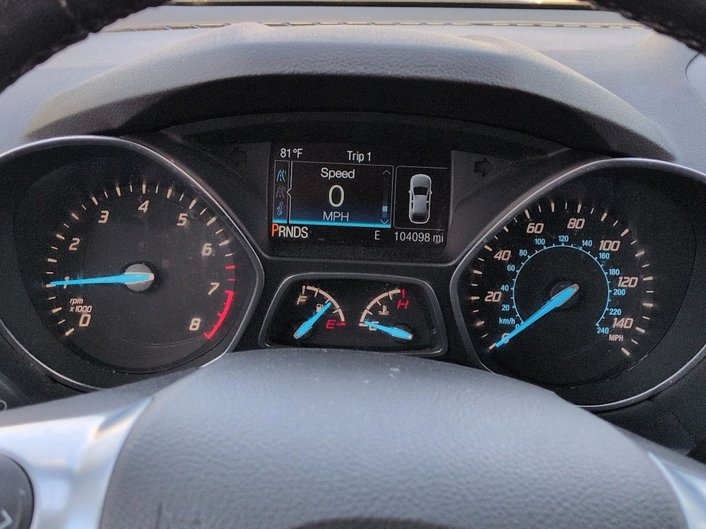 Thumbnail: 2015 Ford Escape - 16
