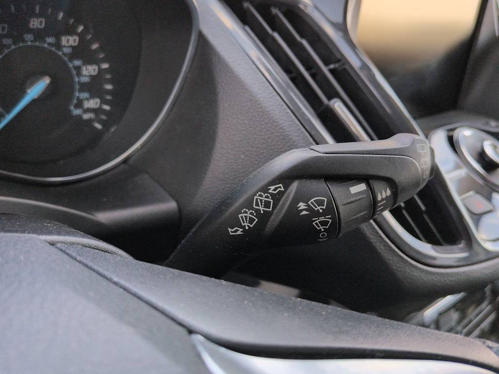 Thumbnail: 2015 Ford Escape - 30