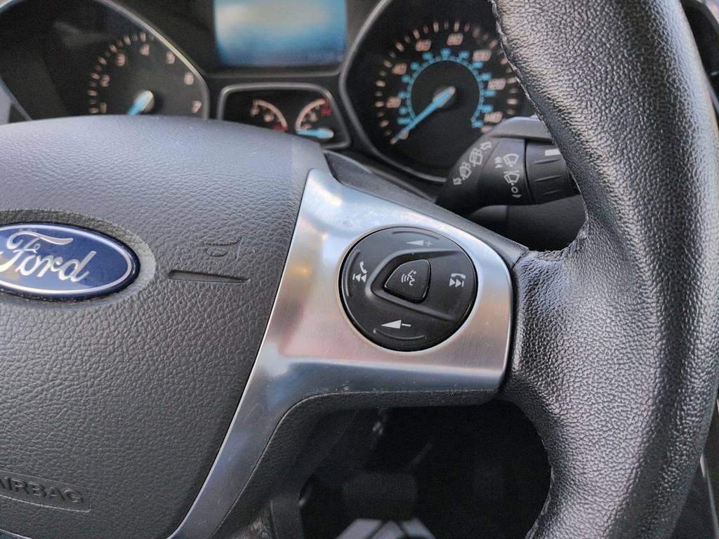 Thumbnail: 2015 Ford Escape - 29