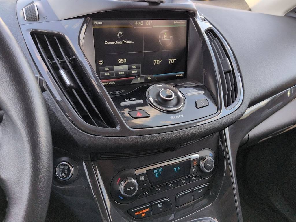 Thumbnail: 2015 Ford Escape - 14