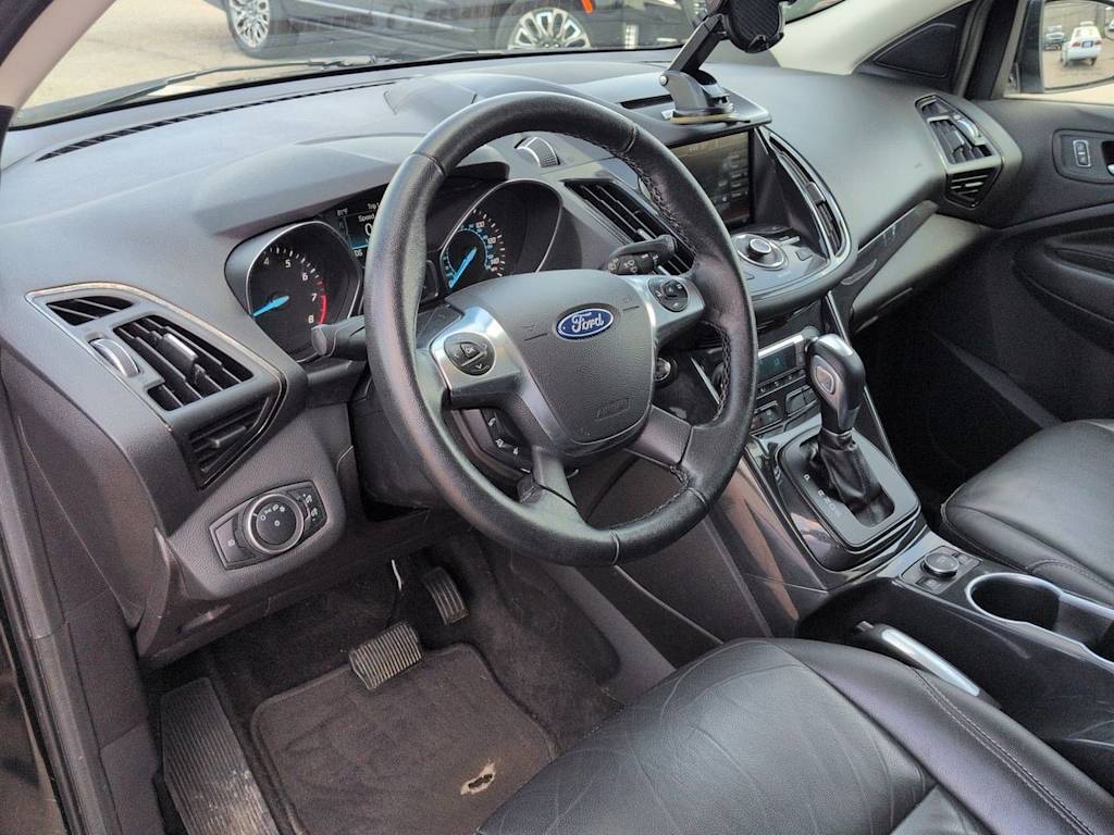 Thumbnail: 2015 Ford Escape - 2