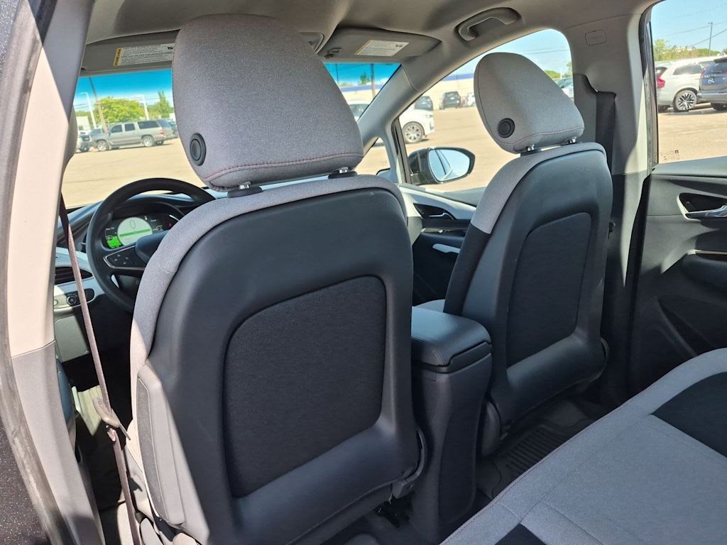 Thumbnail: 2020 Chevrolet Bolt EV - 11