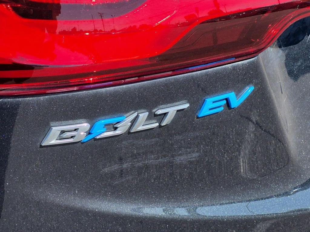 Thumbnail: 2020 Chevrolet Bolt EV - 25