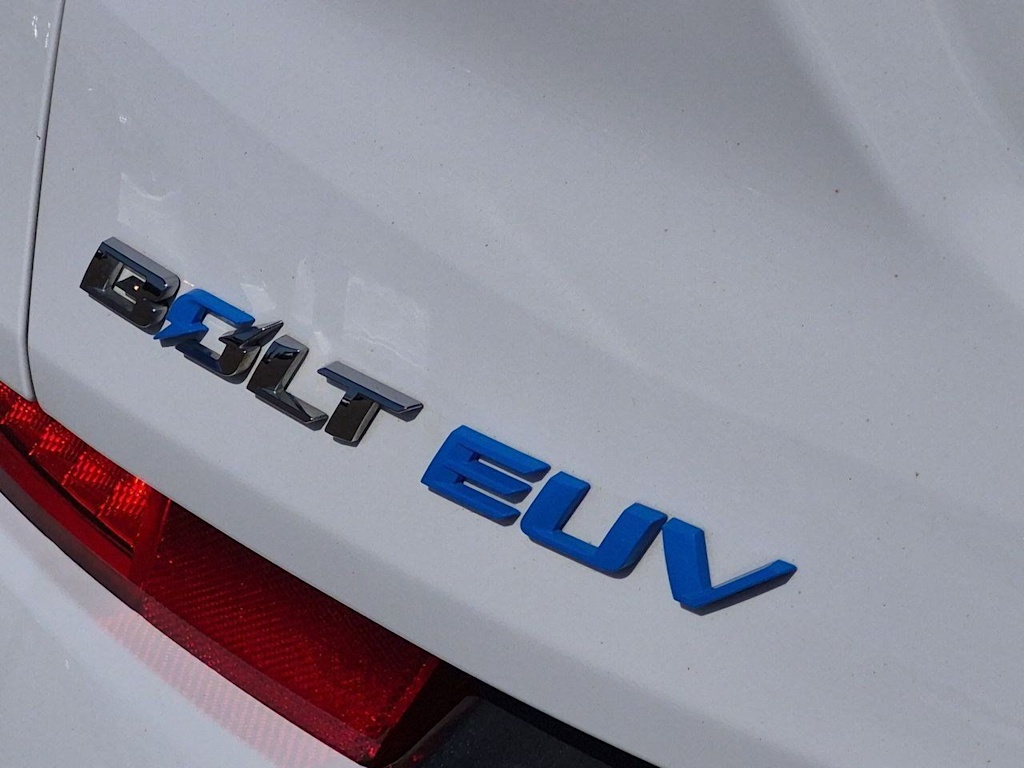 Thumbnail: 2023 Chevrolet Bolt EUV - 25
