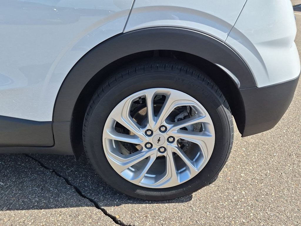 Thumbnail: 2023 Chevrolet Bolt EUV - 8