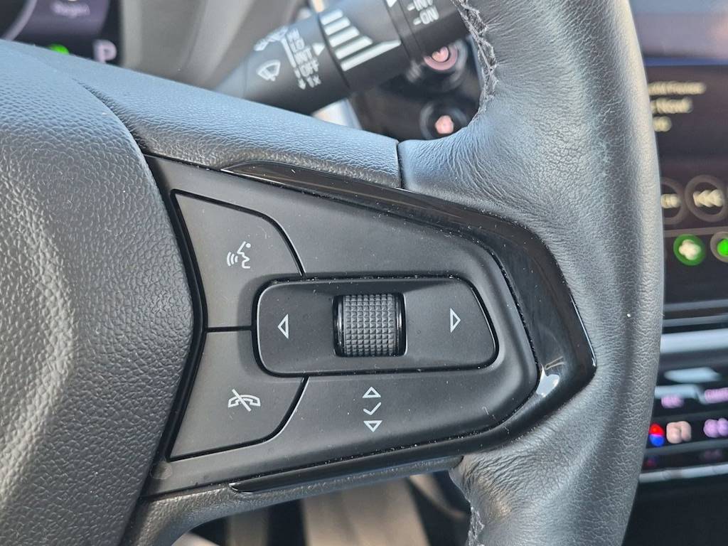 Thumbnail: 2023 Chevrolet Bolt EUV - 30