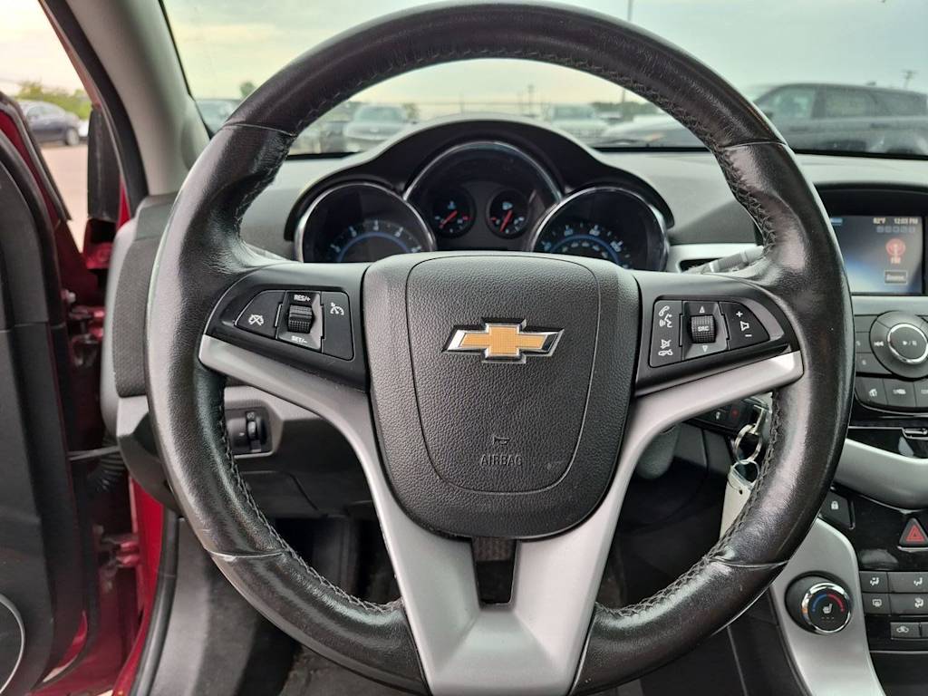 Thumbnail: 2014 Chevrolet Cruze - 6