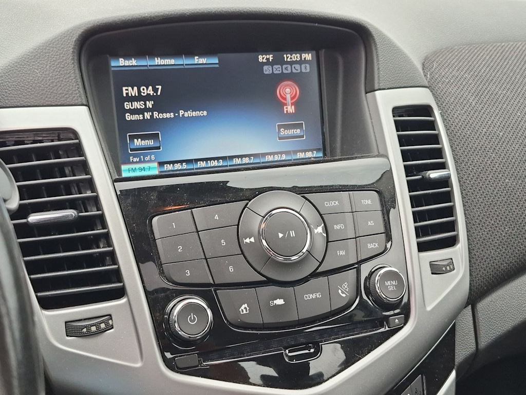 Thumbnail: 2014 Chevrolet Cruze - 10